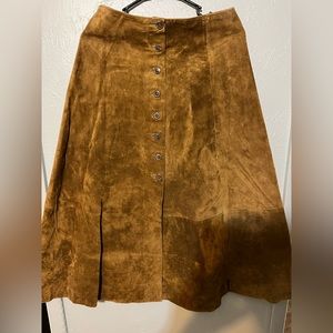 Pig suede long skirt